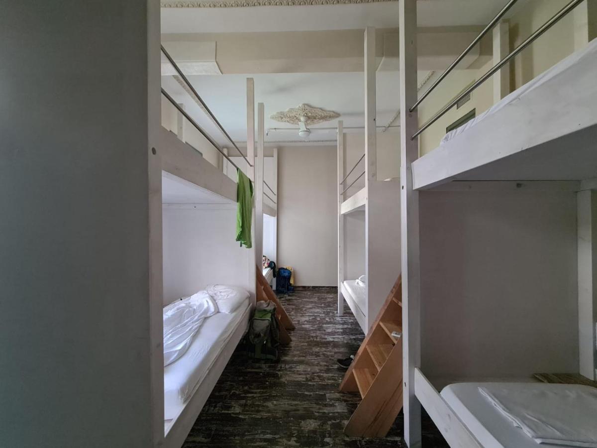 Jetpak Alternative Eco Hostel Thessaloniki Exterior photo